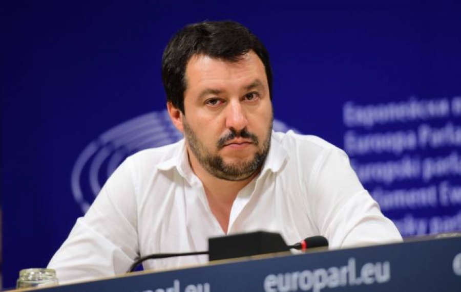 Ο Salvini στην Ιταλία παίζει δυνατά: Η θετική δήλωση για το ευρώ και το όχι σε 629 μετανάστες αλλάζουν τα δεδομένα