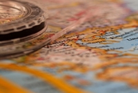 Κορυφαία στις αποδόσεις παγκοσμίως τα ελληνικά κρατικά ομόλογα – Στους κερδισμένους οι Japonica, Capital Research και Schroder