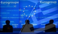 Το ελληνικό χρέος μπορεί να ανέλθει στο 258,3% ή να υποχωρήσει μέχρι το 62,6% του ΑΕΠ έως το 2060