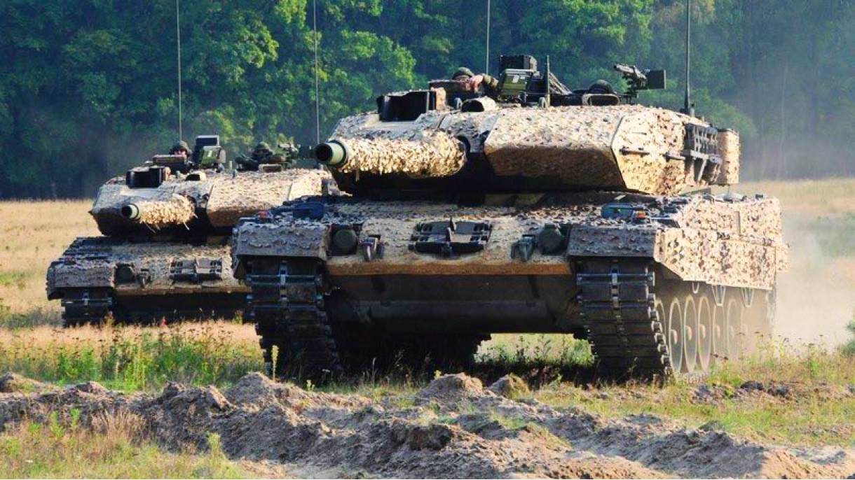 Leopard-2-tanks_1.jpg