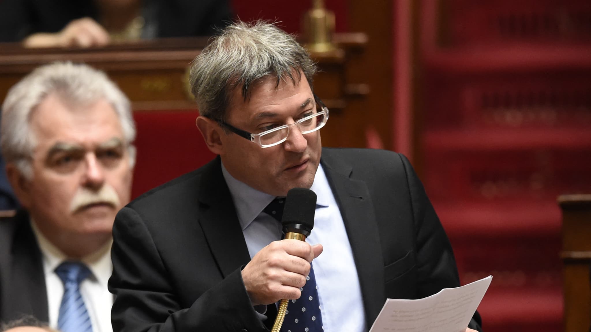 Nicolas-Sansu-depute-communiste-du-Cher-en-2015-a-l-Assemblee-nationale-1591527.jpg