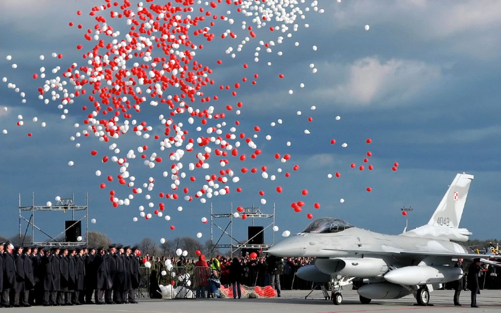 Polish_F-16_arrival_ceremony-1024x640.jpg