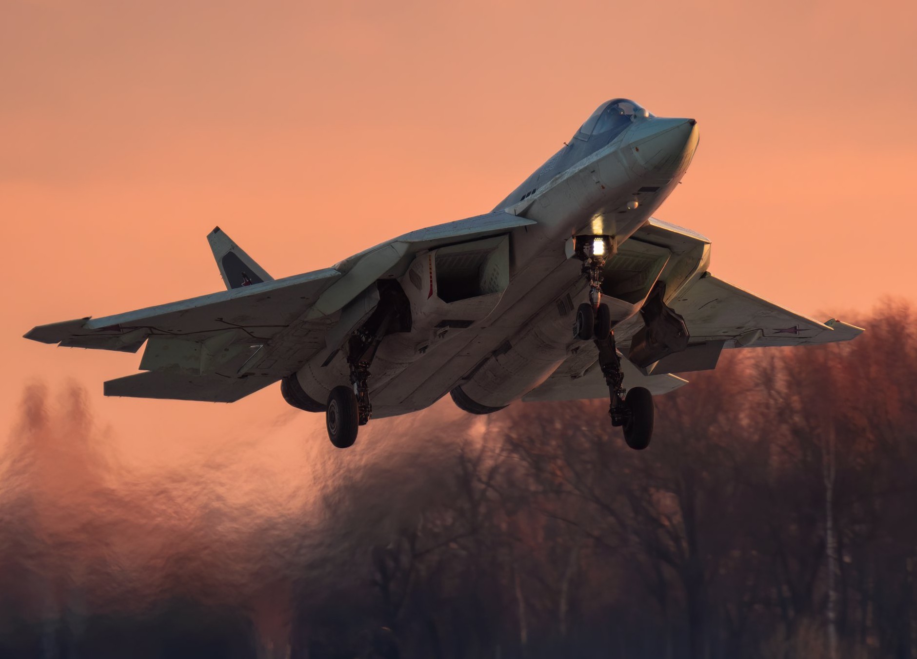 Su-57-take-off.jpg