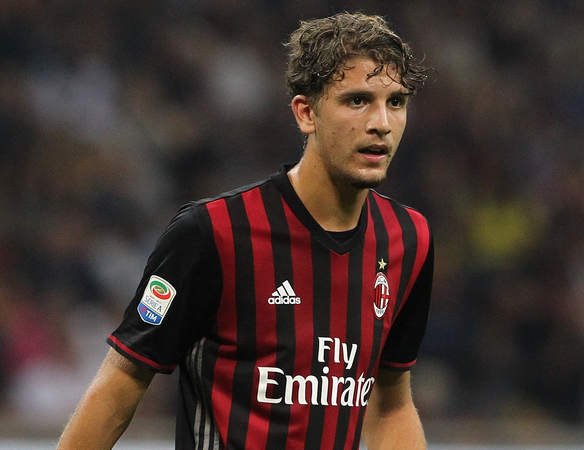 during the Serie A match between AC Milan and US Sassuolo at Stadio Giuseppe Meazza on October 2, 2016 in Milan, Italy.