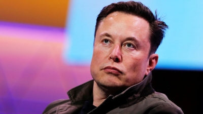 «Βουτιά» 6% για την Tesla - O Musk δεν είναι πλέον ο πλουσιότερος στον κόσμο