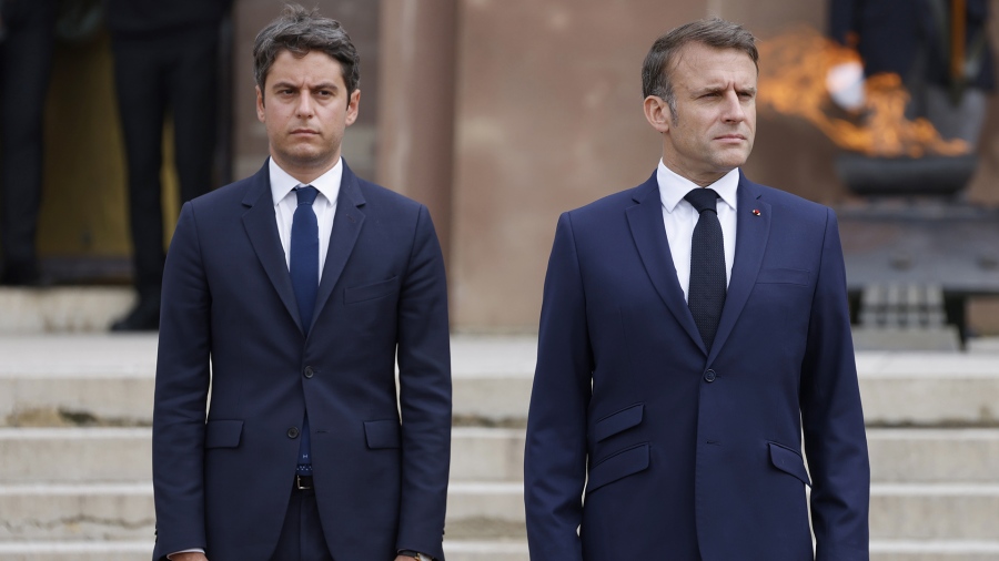 Γαλλία: Ο Macron μετά τη συντριβή στις εκλογές, θα κάνει αποδεκτή την παραίτηση Attal (Πρωθυπουργός) στις 16 Ιουλίου