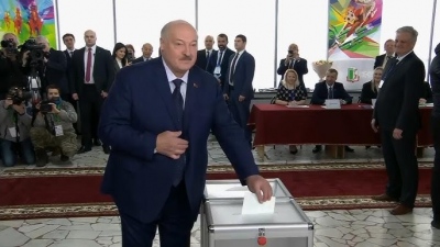 Αποκάλυψη Lukashenko για διαπραγματεύσεις Ρωσίας - Ουκρανίας 2022: Ο Zelensky είχε συμπεριφορά... ντίβας, αγανακτήσαμε!