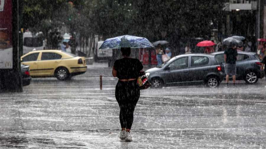 Κακοκαιρία Atena: Χάος στην Αττική με διακοπές κυκλοφορίες και μπλακάουτ - Ήχησε το 112 σε Ανατολική Μακεδονία, Αιγαίο