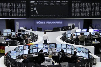 «Στο κόκκινο» έκλεισαν οι ευρωαγορές – Πτώση 3,5% στον DAX και 2,3% στον FTSE 100