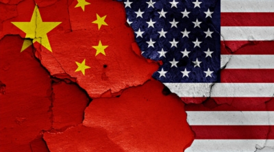 Αυστηρή προειδοποίηση της Κίνας στον Biden: Οι ΗΠΑ να «μην παίζουν με τη φωτιά»