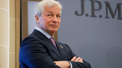 O Dimon (JP Morgan) συστήνει... υπομονή: Καλό θα ήταν η Fed να περιμένει μέχρι την επόμενη κίνηση