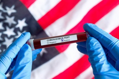 ΗΠΑ: Καλπάζει ο κορωνοϊός καταγράφοντας πάνω από 7,7 εκατ. κρούσματα και σχεδόν 215 χιλιάδες θανάτους