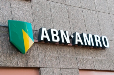 ABN Amro Bank: «Ψαλίδι» στο 70% του προσωπικού της στη Νέα Υόρκη