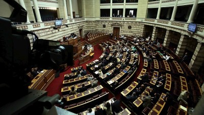 Ψηφίσθηκε το ν/σ του ΥΠΟΙΚ για την πάταξη του λαθρεμπορίου και οι υπουργικές τροπολογίες