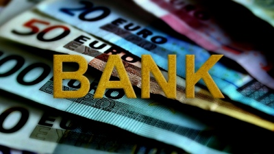 Axia: Αυξάνει τις τιμές - στόχους για τις μετοχές των ελληνικών τραπεζών