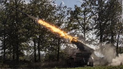 Οι Ρώσοι σφυροκοπούν τους Ουκρανούς σε Zaporizhia και Donetsk, καταλαμβάνουν το Ugledar - Καταιγισμός 55 πυραύλων στο Κίεβο
