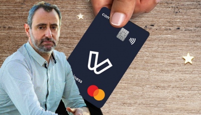 Φουντώνει ο πόλεμος των POS - Αιχμές Καρώνη (Viva Wallet) για Softone - Entersoft: «Μαγαζιά» που κερδοσκοπούν απομυζώντας τους εμπόρους