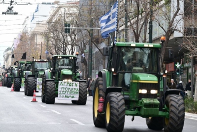 Αγρότες προσέφεραν προϊόντα τους σε διερχόμενους οδηγούς