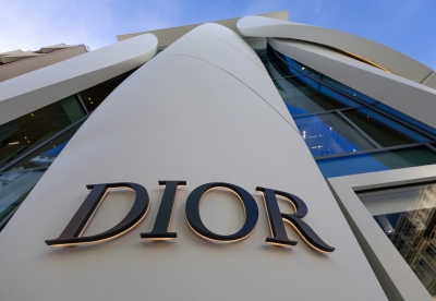 Σάλος με τις τσάντες Dior και Armani - Υπό έρευνα για τα «Made In Italy» που παράγονται από μετανάστες