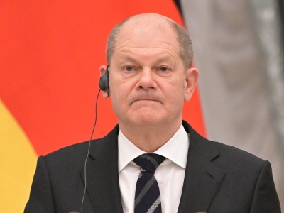 Πυρά Ρωσίας σε Scholz για Β’ Παγκόσμιο: Υπάρχει γραμμή… να ξεχαστεί η ιστορική αλήθεια