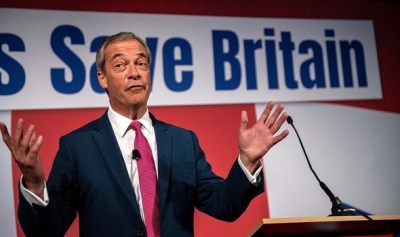 Έχει ρεύμα ο Farage στη Βρετανία: Μια ανάσα το Reform από τους Συντηρητικούς – Εκρηκτική αύξηση των ποσοστών