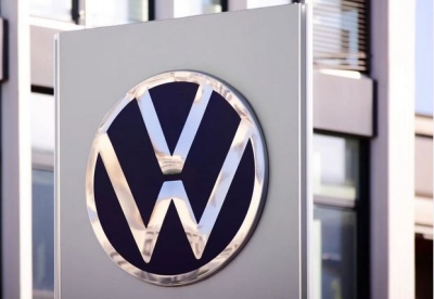 Volkswagen: Πόλεμος με τα συνδικάτα μετά το σοκ για λουκέτα στη Γερμανία