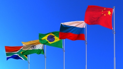 Ιστορικό ρεκόρ για τα BRICS: Στο 35,7% το μερίδιο τους επί του παγκόσμιου ΑΕΠ - Βουτιά στο 29% για τη G7
