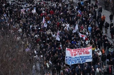 Ελεύθεροι οι 23 συλληφθέντες στη Θεσσαλονίκη μετά την πορεία για το έγκλημα στα Τέμπη