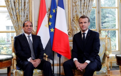 Για την αποχώρηση των ξένων στρατευμάτων από τη Λιβύη συζήτησαν Macron – Sisi
