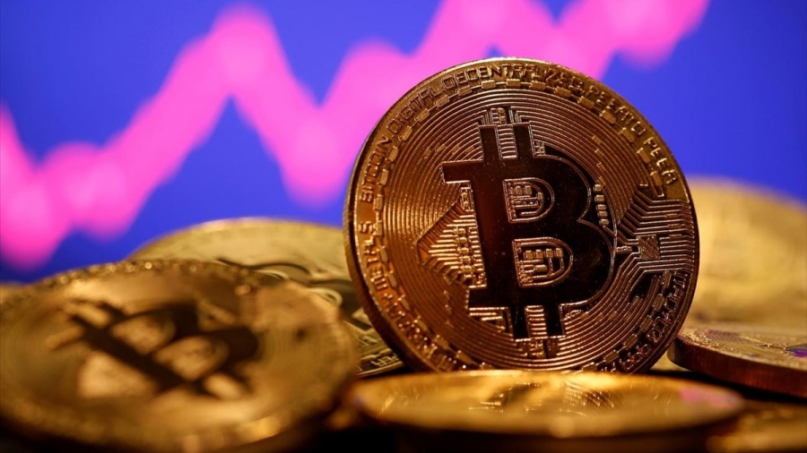 Ράλι για το Bitcoin μετά το Ελ Σαλβαδόρ - Η τιμή ξεπέρασε τα 37.000 δολ.