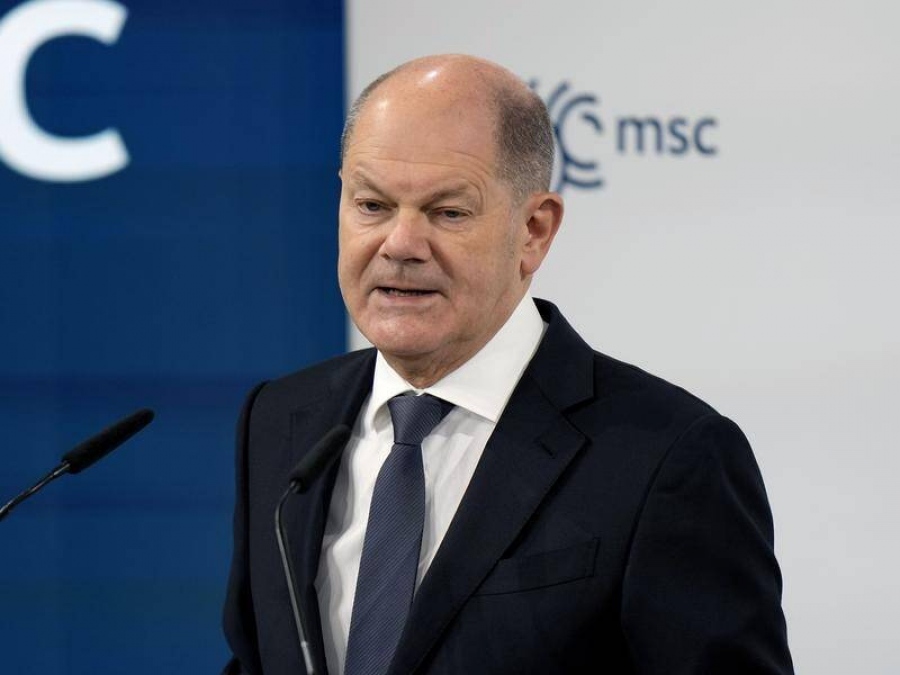 Ο Scholz ζητά ειρήνη στην Ουκρανία λόγω κατάρρευσης του SPD στη Γερμανία