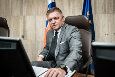 Σλοβακία: Ο πρωθυπουργός Fico ανέλαβε και πάλι καθήκοντά, μετά την απόπειρα δολοφονίας - «Συγγνώμη που... επέζησα»