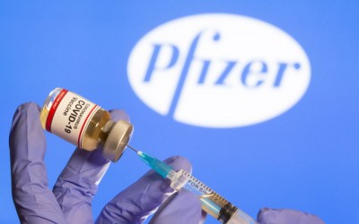 Pfizer: Ανεπιθύμητες παρενέργειες μετά τη χορήγηση της δεύτερης δόσης του εμβολίου - Κρίσιμος έλεγχος για την ασφάλεια