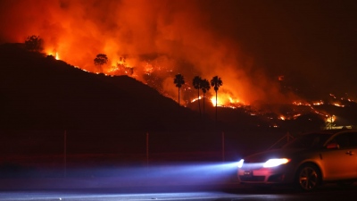 ΗΠΑ: Μεγάλη πυρκαγιά κοντά στο Los Angeles - Εκκενώσεις στο Malibu