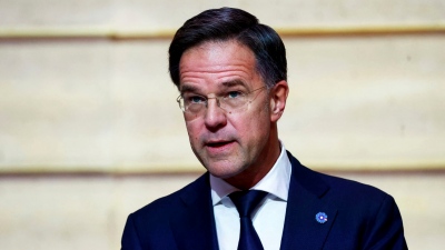 Ο Rutte σέρνει το ΝΑΤΟ στη γραμμή του Trump: «Αύξηση των αμυντικών δαπανών άνω του 2% του ΑΕΠ για να μην δεχθούμε επίθεση»