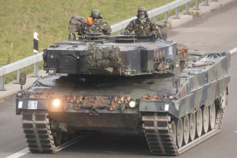 Η Ισπανία μετέφερε επιπλέον άρματα μάχης Leopard στην Ουκρανία