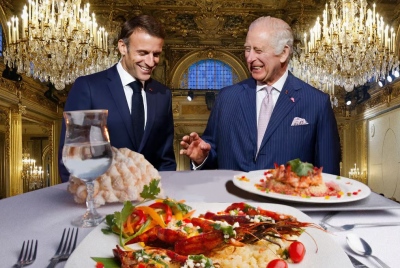 Χλιδή με δημόσιο χρήμα για τον Macron - Σπατάλησε 500.000 ευρώ για γεύμα με τον Βασιλιά Κάρολο