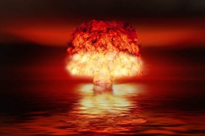 Εφιάλτης: Οι ΗΠΑ μπορεί να ρίξουν… μικρή πυρηνική βόμβα για να αποτρέψουν την ήττα στην Ουκρανία