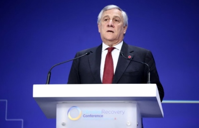 Tajani: Η κατάσταση στη Μέση Ανατολή προκαλεί ανησυχία, εργαζόμαστε με στόχο την αποκλιμάκωση