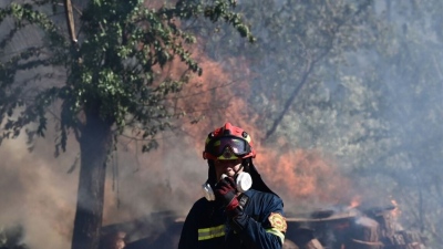 Συναγερμός στην Πυροσβεστική - Φωτιά στον Λόφο Φιλοπάππου
