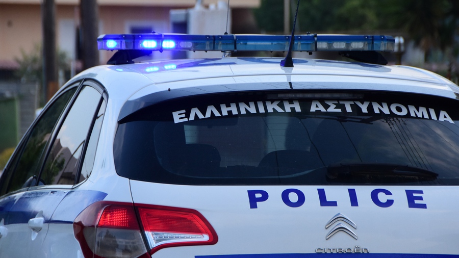 Διάρρηξη... μαμούθ στον Γέρακα - Άρπαξαν 270.000 ευρώ από κρύπτη σε σκαλοπάτι