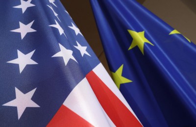 Αντίποινα ΗΠΑ μετά την εμπορική συμφωνία ΕΕ - Κίνας - Επιπλέον δασμοί σε γαλλικά και γερμανικά προϊόντα - Ο αντίκτυπος