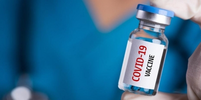Το 2022 αναμένεται να παραχθούν στην ΕΕ 3,5 δισεκατομμύρια δόσεις εμβολίου κατά της Covid-19