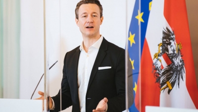 Blümel (ΥΠΟΙΚ Αυστρίας): Δεν εγκρίνουμε τη χαλάρωση των κανόνων για το χρέος – Έκκληση για «συμμαχία» δημοσιονομικής υπευθυνότητας