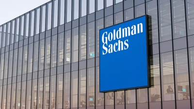 H Goldman Sachs προειδοποιεί για σενάριο «μίνι στασιμοπληθωρισμού»: Ο πληθωρισμός κατατρώει την ανάπτυξη