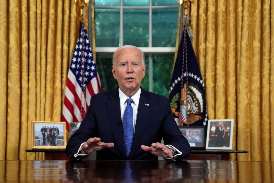 Όργιο υποκρισίας από τον «ξεμωραμένο» Biden: Αποσύρθηκα για να έρθουν νεότεροι να σώσουν τη Δημοκρατία