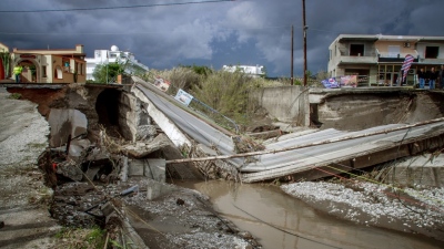 Κακοκαιρία Bora - Ένας νεκρός στη Χαλκιδική από υποθερμία