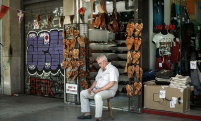 Στα πρόθυρα κοινωνικού κραχ οι ελεύθεροι επαγγελματίες, χρωστούν 49 δισ. - Γιατί θέλουν να τους ισοπεδώσουν