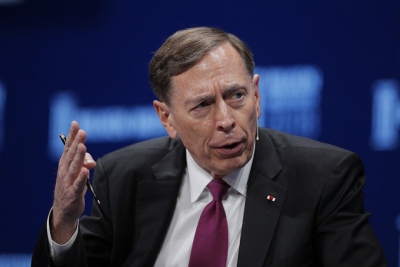 Petraeus (CIA): Φρικτές μάχες για 10 χρόνια εάν εισβάλλουν οι Ισραηλινοί – Το παράδειγμα του Mogadishu