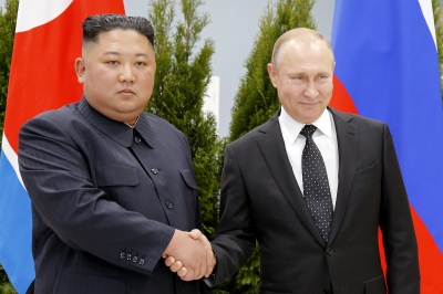 Νότια Κορέα: Οι «σφαίρες» του Putin φτιαγμένες από τον Kim – 5,2 εκατ. βλήματα και δεκάδες βαλλιστικοί πύραυλοι δώρο από την Πιονγκγιάνγκ